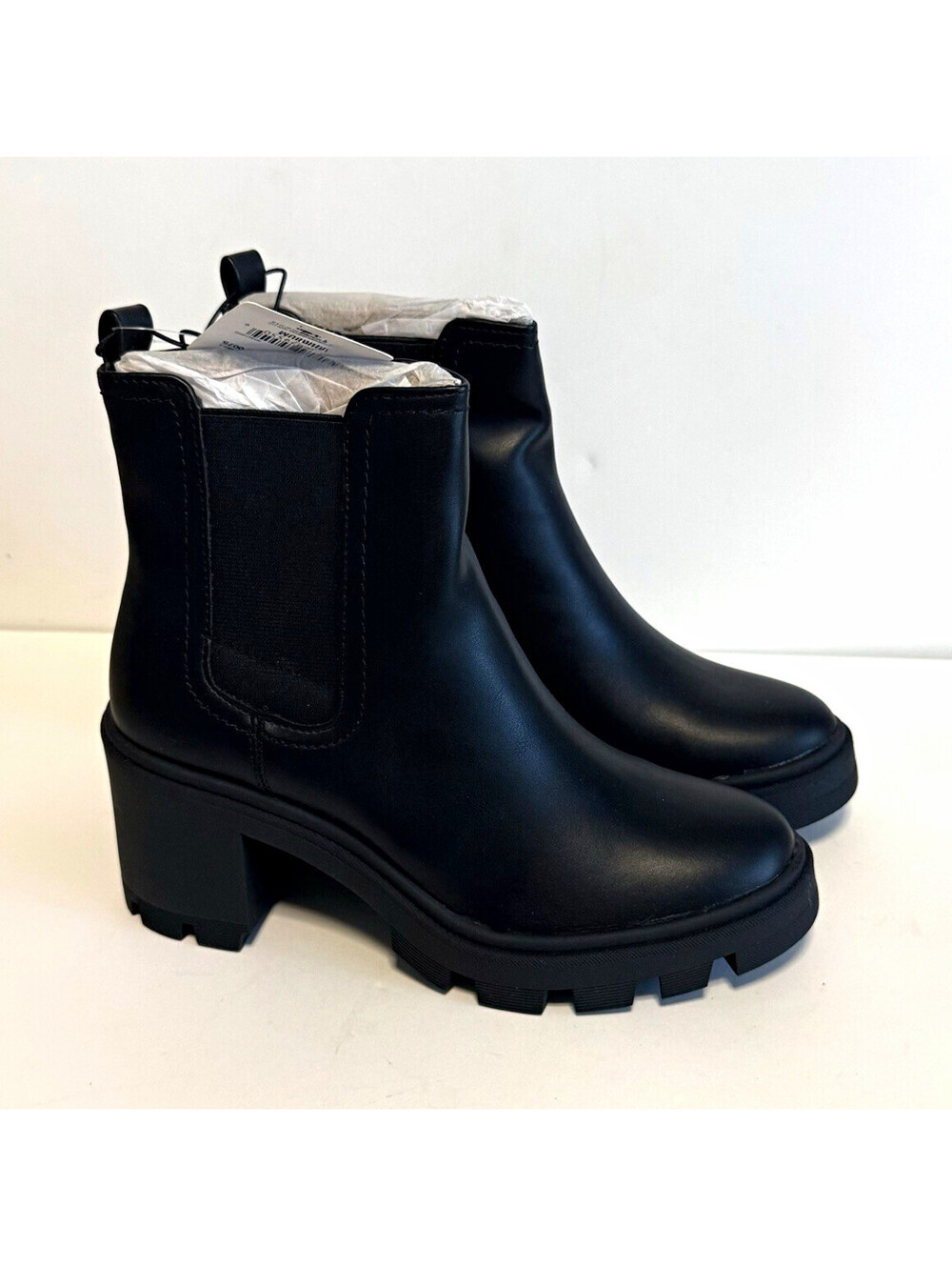 Arizona Jean Co Masin Women’s Size 8 M Black Chelsea Lug Sole Ankle Boots NWT